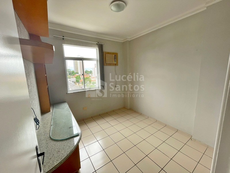 Apartamento para alugar com 2 quartos, 97m² - Foto 5