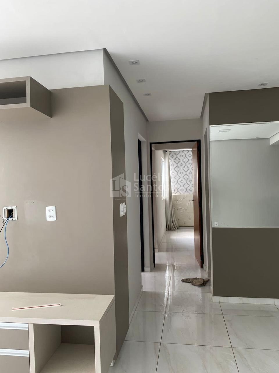 Apartamento à venda com 2 quartos, 60m² - Foto 3