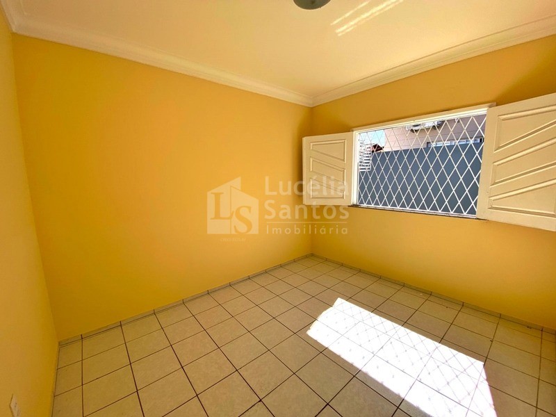 Casa à venda com 3 quartos, 180m² - Foto 17