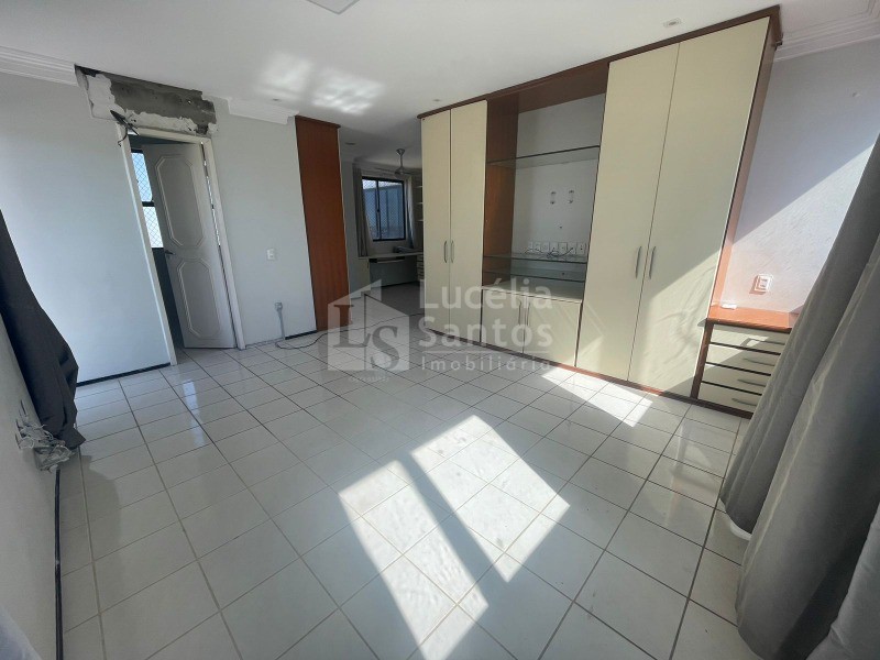 Apartamento à venda com 4 quartos, 195m² - Foto 15