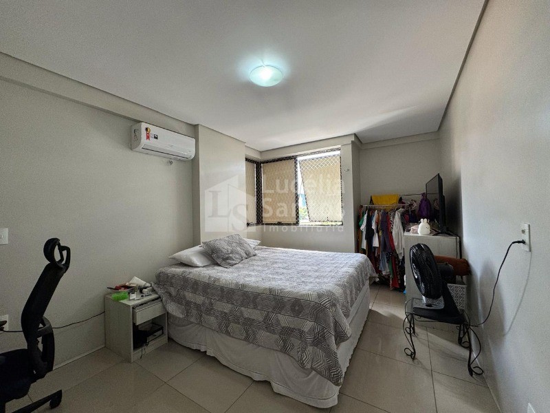 Apartamento à venda com 3 quartos, 107m² - Foto 5