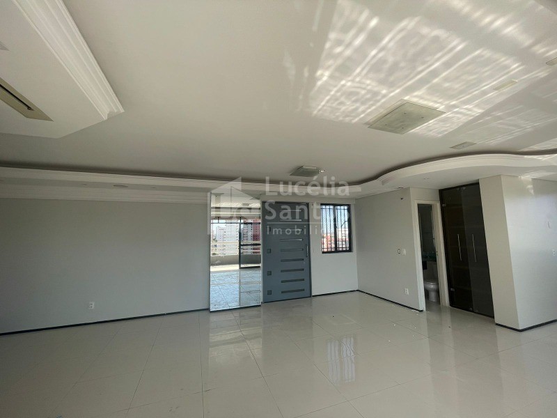 Apartamento à venda com 4 quartos, 195m² - Foto 7