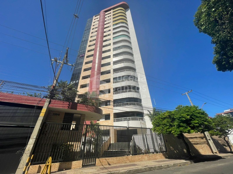 Apartamento à venda com 4 quartos, 195m² - Foto 19