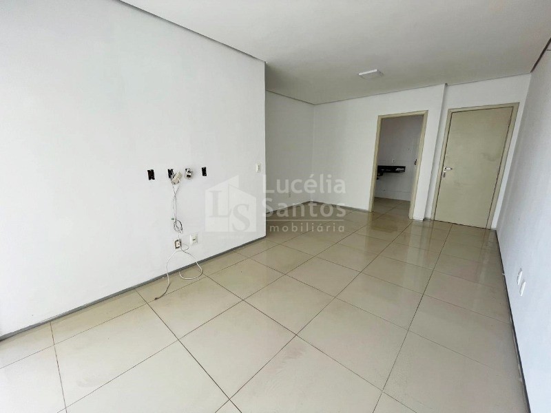 Apartamento para alugar com 3 quartos, 80m² - Foto 5