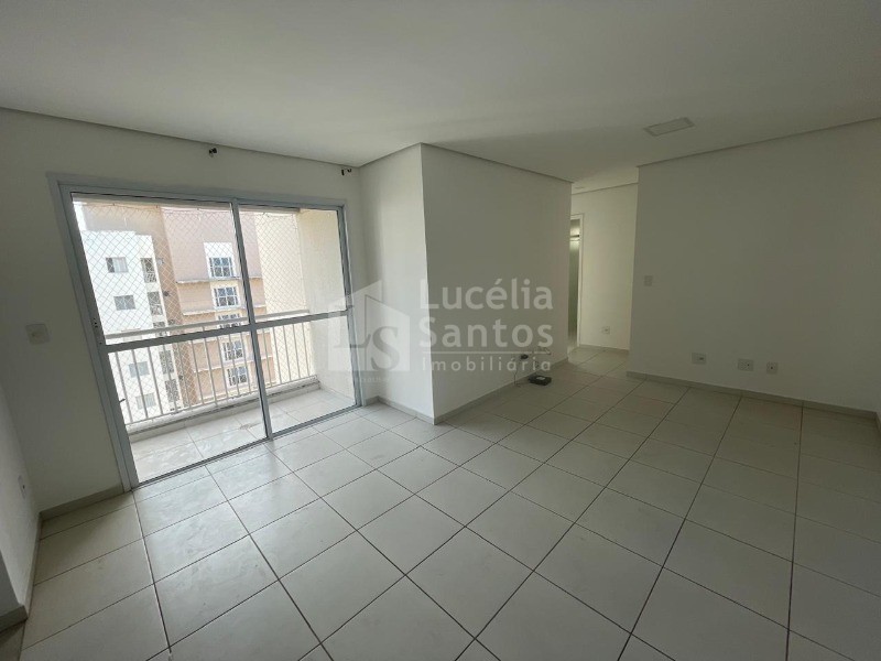 Apartamento para alugar com 3 quartos, 74m² - Foto 1