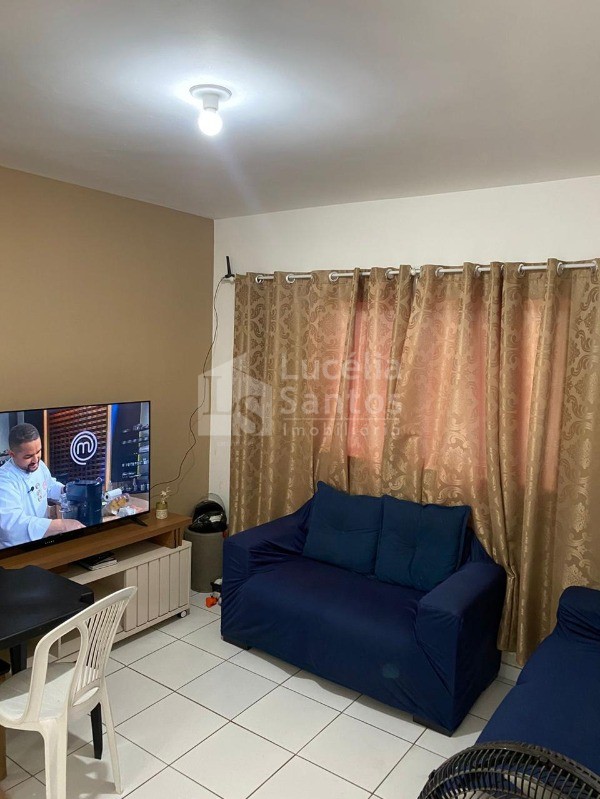 Apartamento à venda com 2 quartos, 46m² - Foto 2