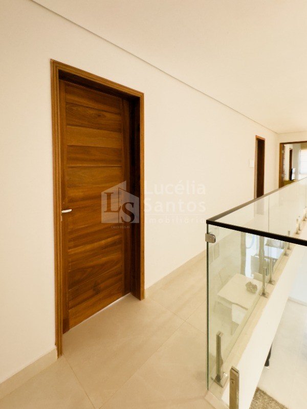 Casa à venda com 4 quartos, 207m² - Foto 5