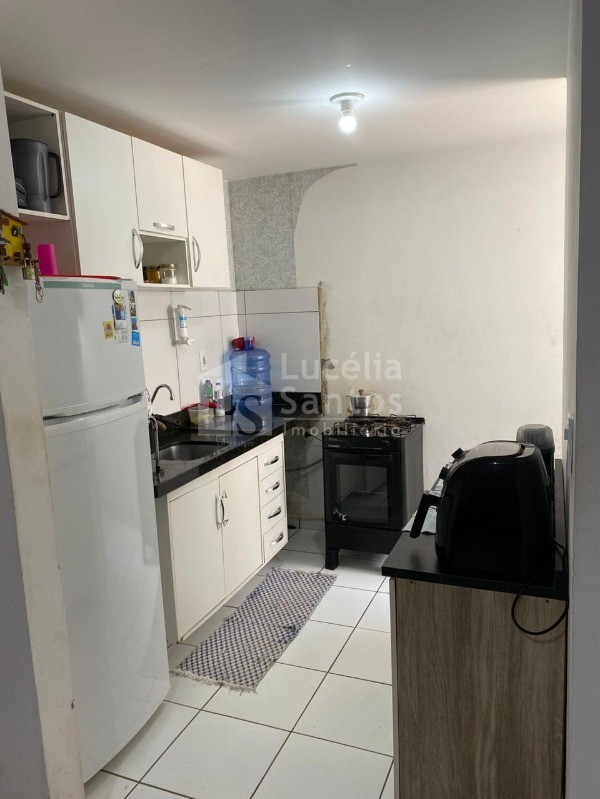 Apartamento à venda com 2 quartos, 46m² - Foto 3