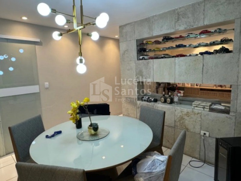 Apartamento à venda com 3 quartos, 160m² - Foto 4