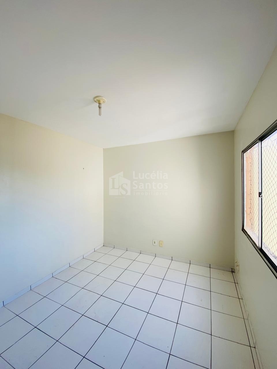 Apartamento para alugar com 3 quartos, 72m² - Foto 11