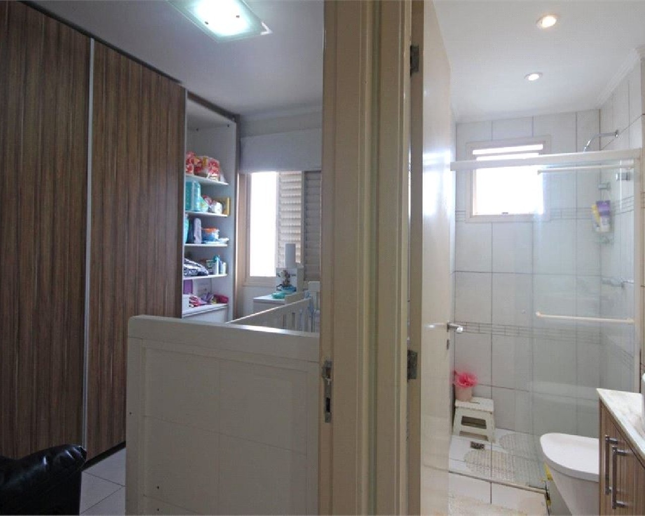 Apartamento à venda com 3 quartos, 93m² - Foto 7