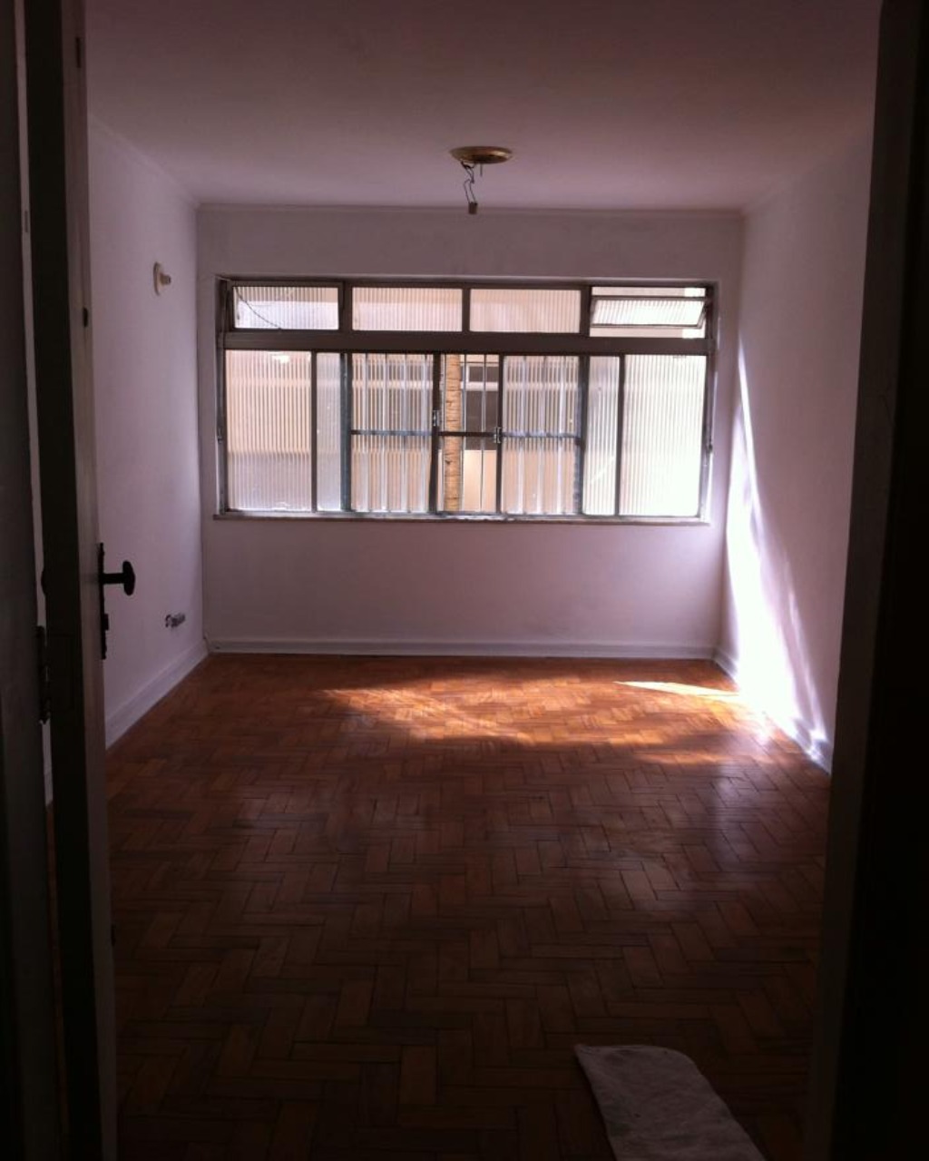 Apartamento à venda com 3 quartos, 74m² - Foto 1