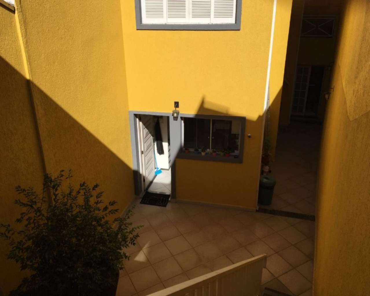 Casa à venda com 3 quartos, 200m² - Foto 11