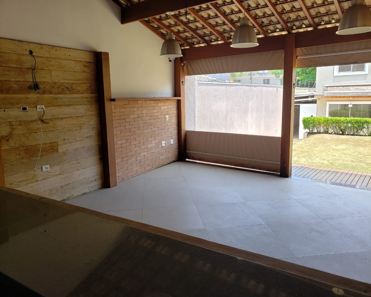 Casa à venda e aluguel com 3 quartos, 400m² - Foto 44