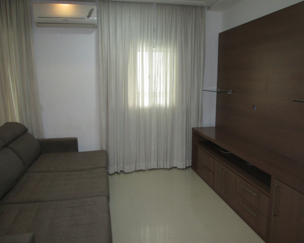 Apartamento para alugar com 3 quartos, 130m² - Foto 5