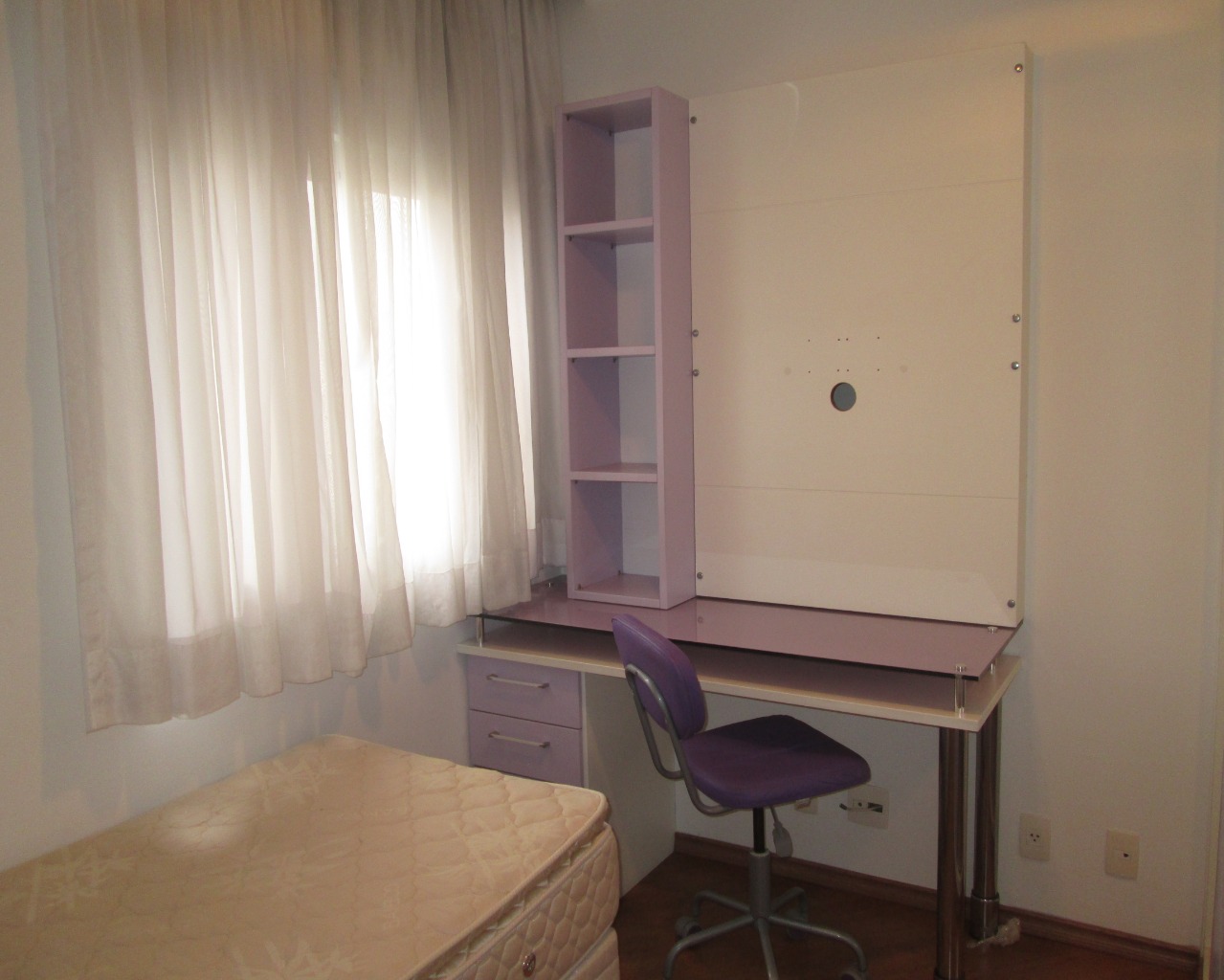 Apartamento para alugar com 3 quartos, 130m² - Foto 10