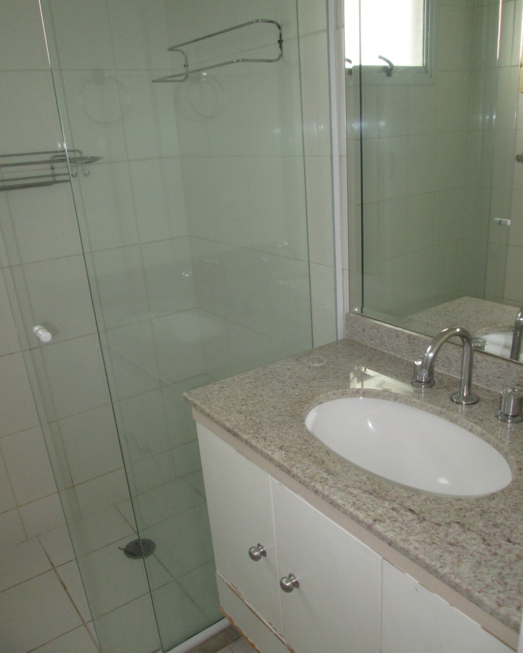 Apartamento para alugar com 3 quartos, 130m² - Foto 22