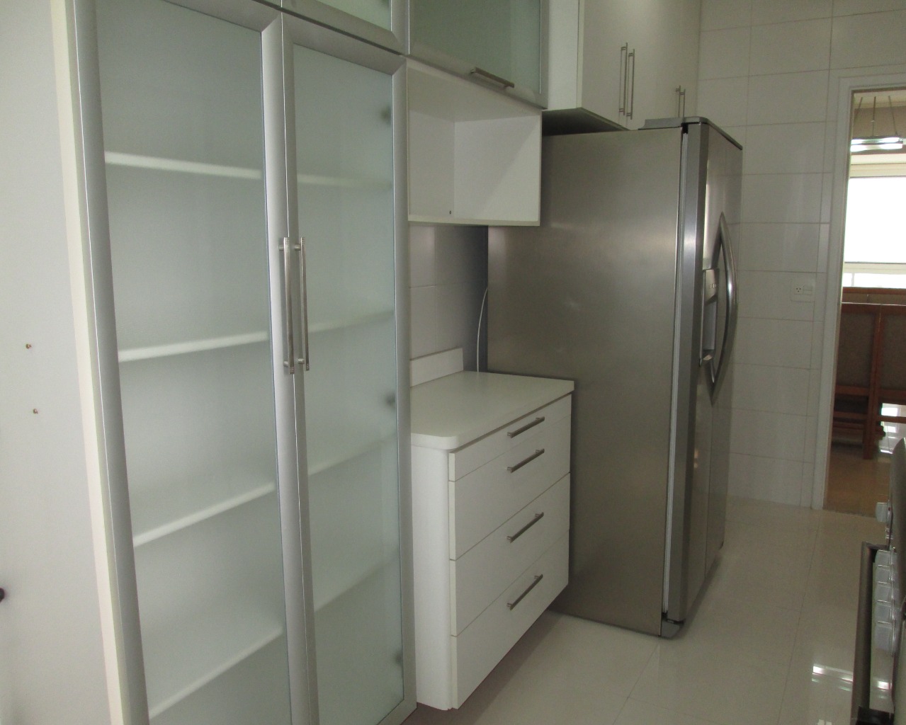 Apartamento para alugar com 3 quartos, 130m² - Foto 27