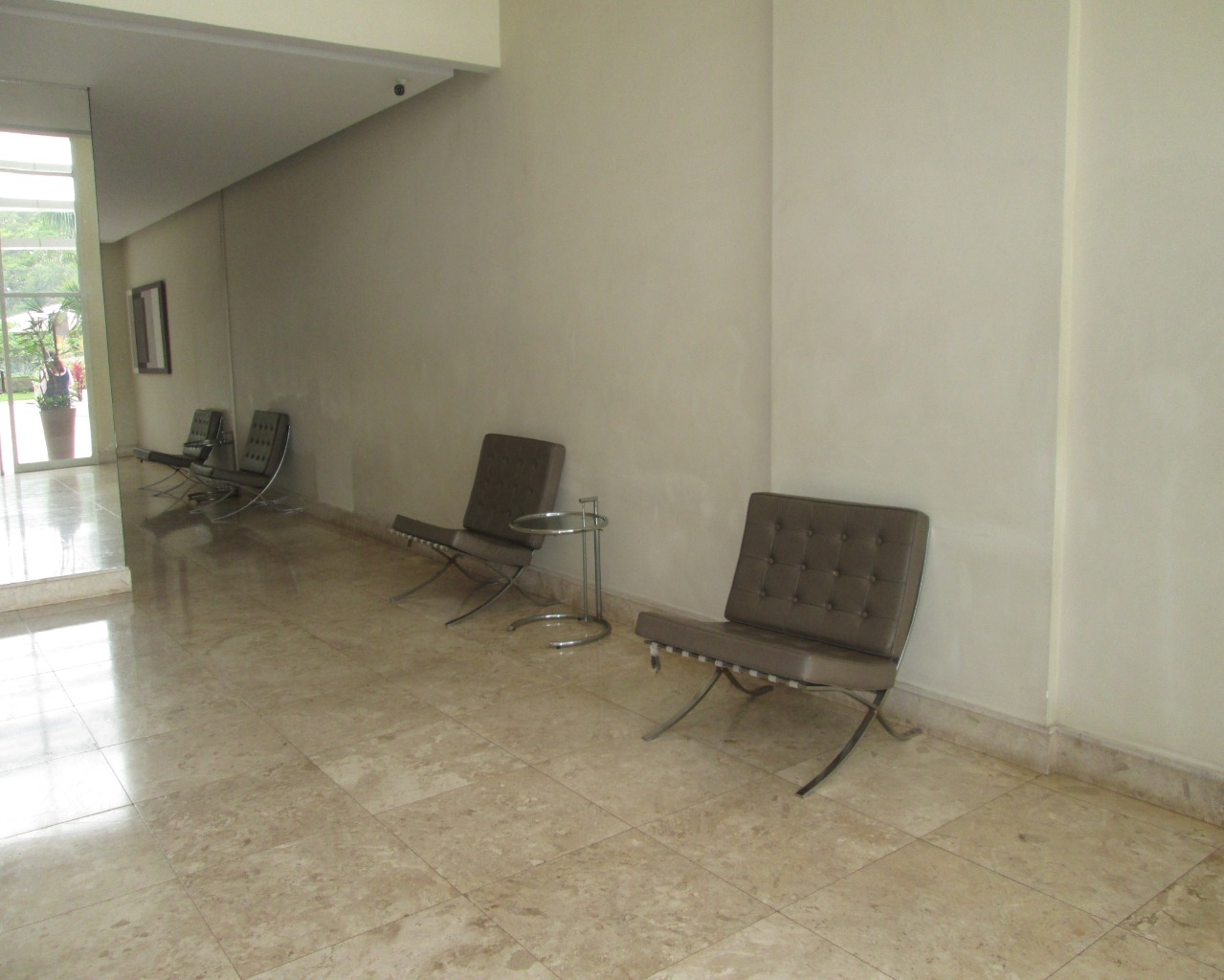 Apartamento para alugar com 3 quartos, 130m² - Foto 30