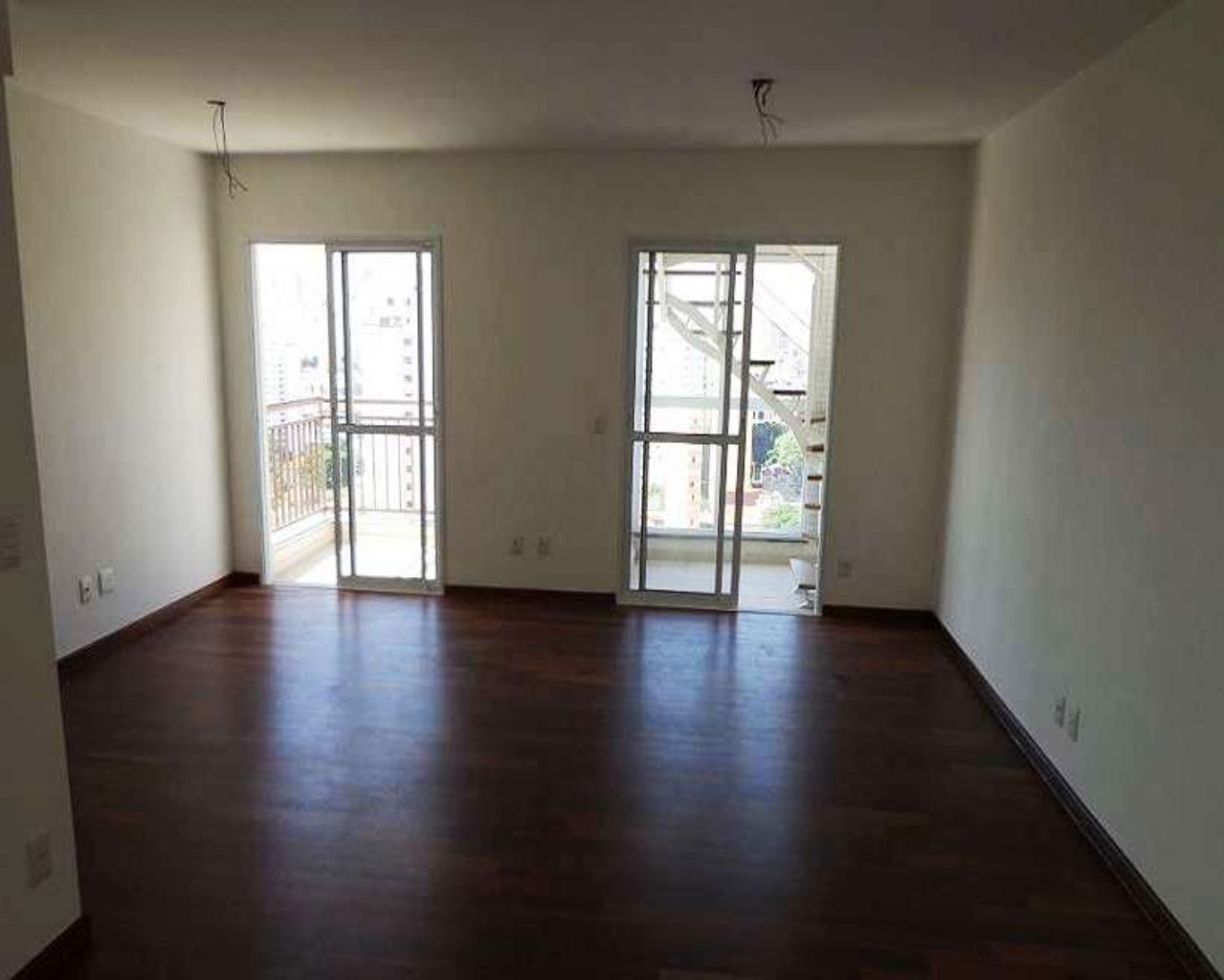 Apartamento à venda com 3 quartos - Foto 1