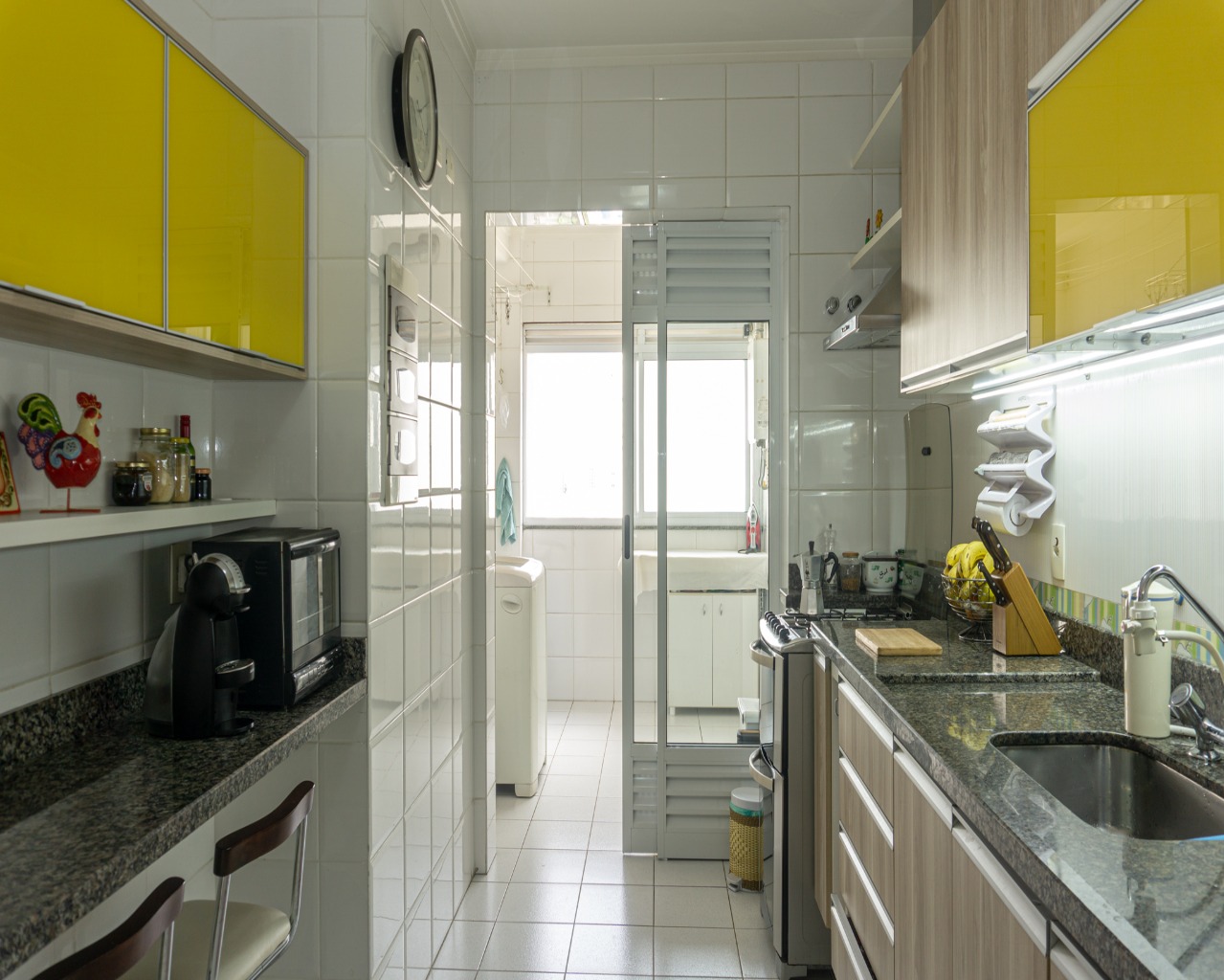 Apartamento à venda com 3 quartos, 104m² - Foto 1