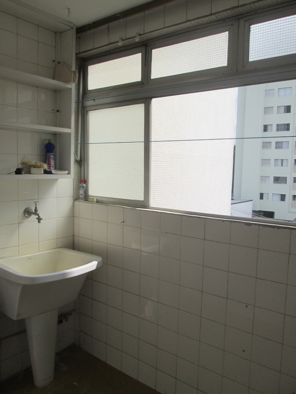 Apartamento à venda com 2 quartos, 75m² - Foto 5