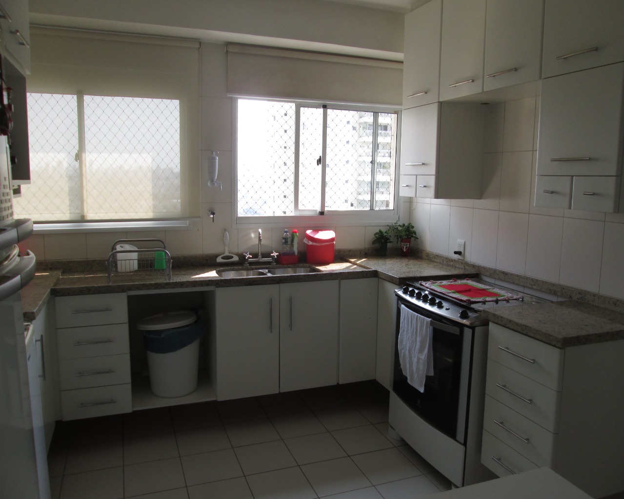 Apartamento à venda com 3 quartos, 171m² - Foto 25