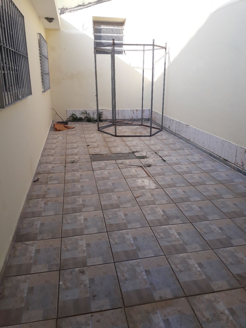 Casa à venda com 2 quartos, 250m² - Foto 20