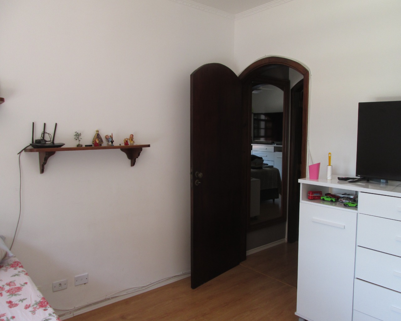 Casa à venda com 2 quartos, 180m² - Foto 11