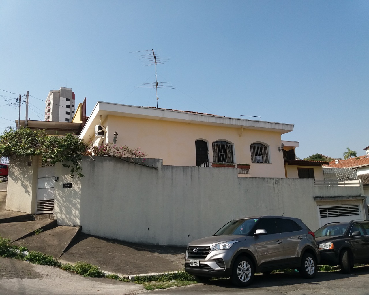 Casa à venda com 3 quartos, 200m² - Foto 3