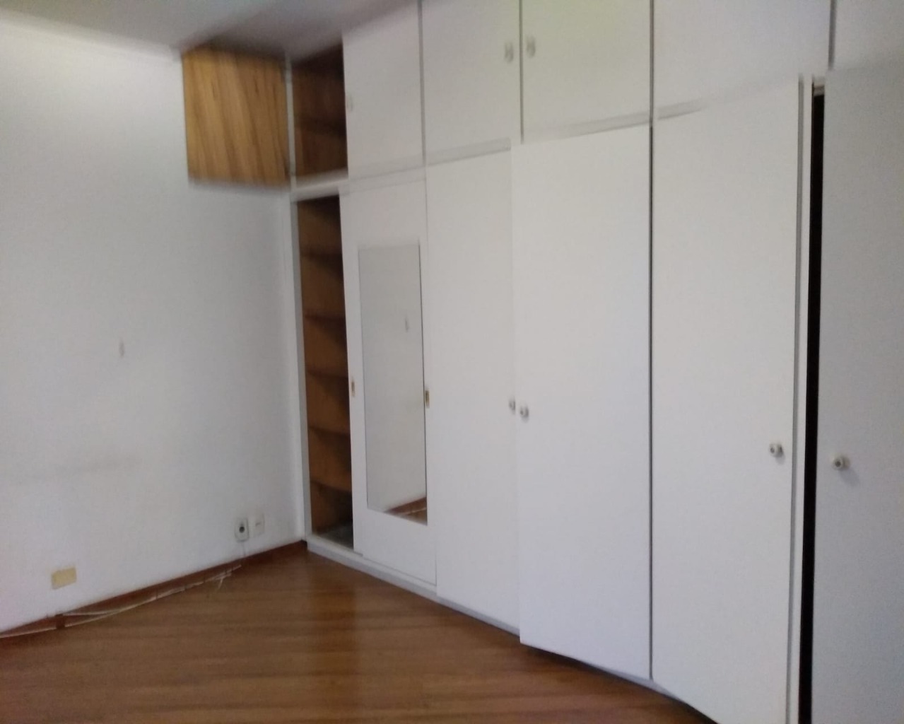 Casa à venda com 3 quartos, 230m² - Foto 8