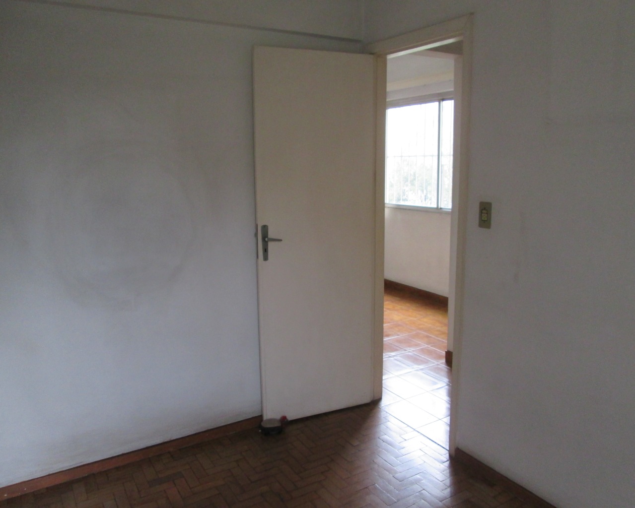 Apartamento à venda com 2 quartos, 56m² - Foto 11