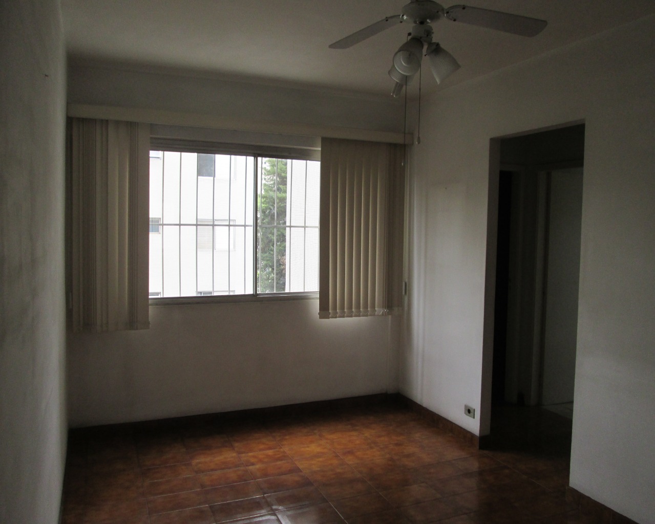 Apartamento à venda com 2 quartos, 56m² - Foto 1