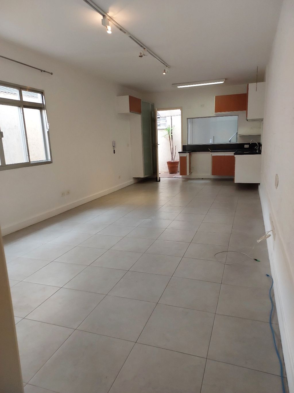 Casa à venda com 3 quartos, 131m² - Foto 4