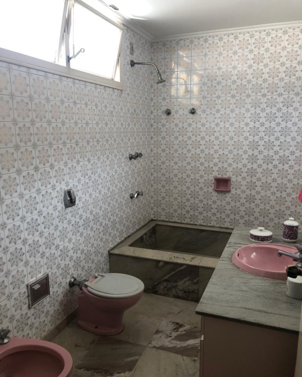 Casa à venda com 3 quartos, 300m² - Foto 16