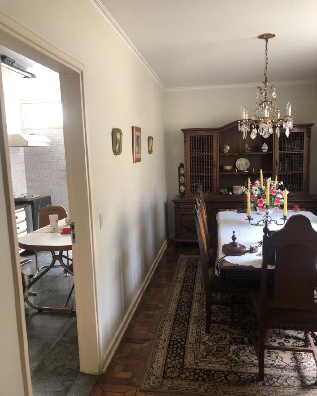 Casa à venda com 3 quartos, 300m² - Foto 3