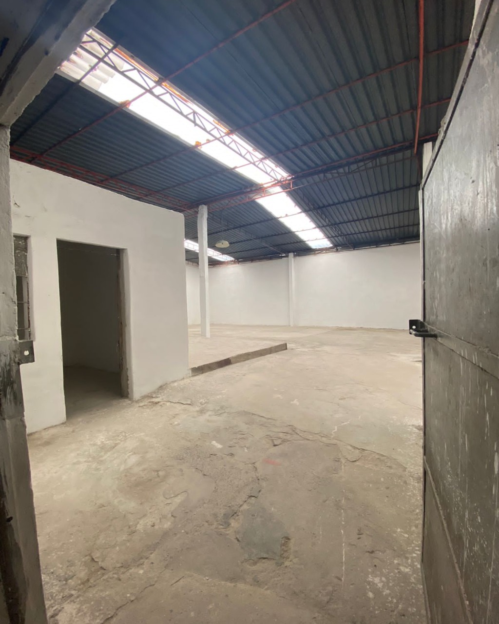 Depósito-Galpão-Armazém para alugar, 319m² - Foto 29