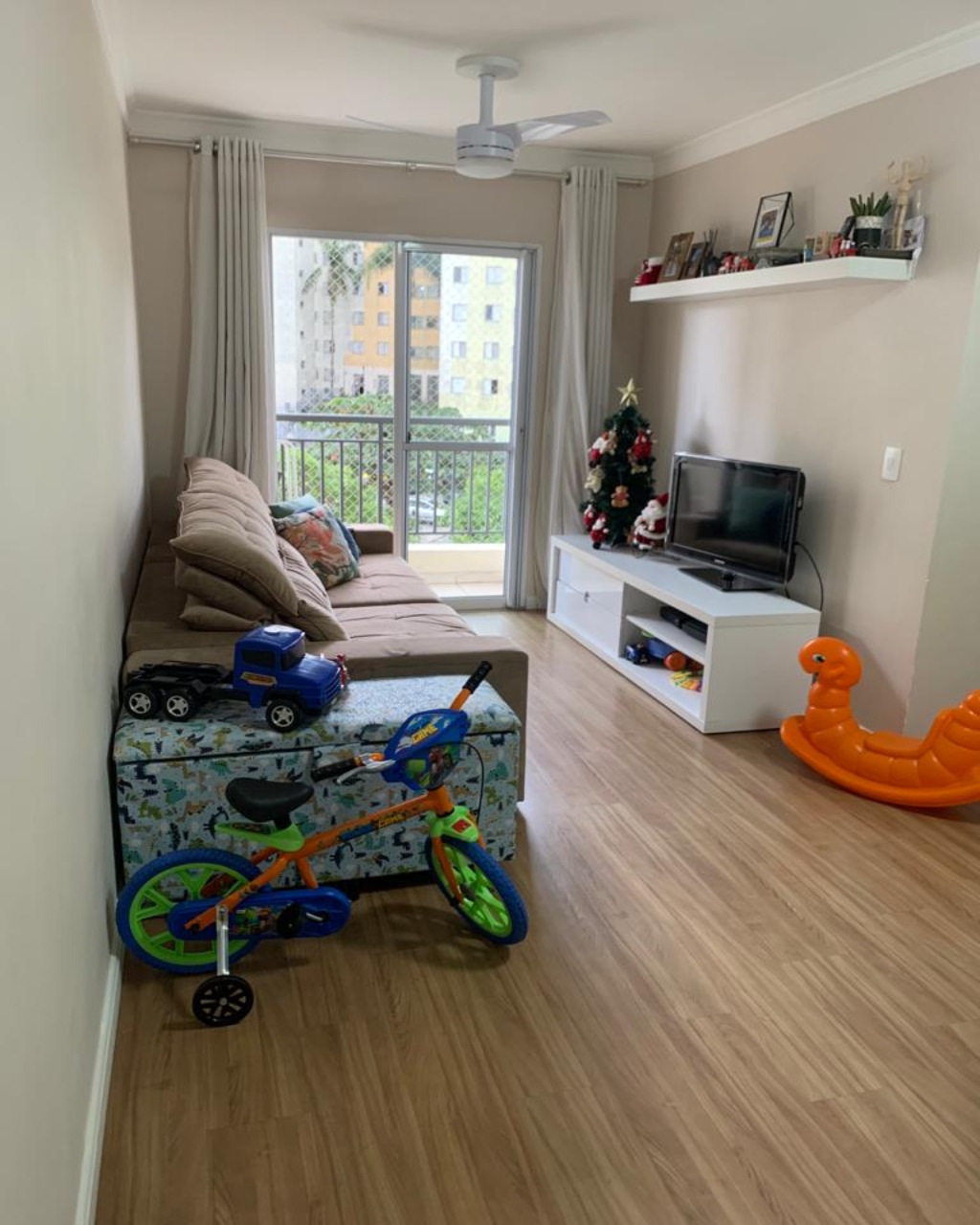 Apartamento à venda com 3 quartos, 64m² - Foto 1