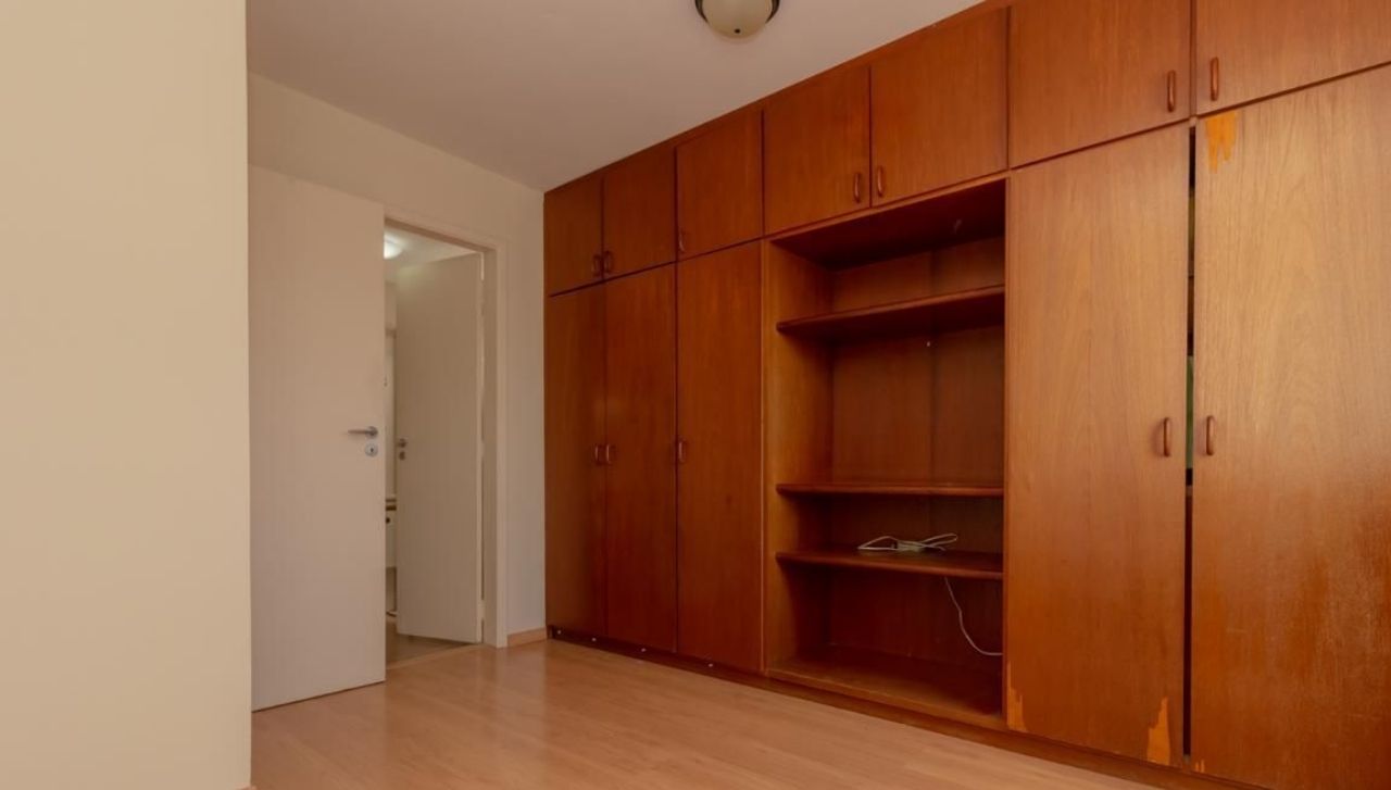 Apartamento à venda com 3 quartos, 90m² - Foto 4