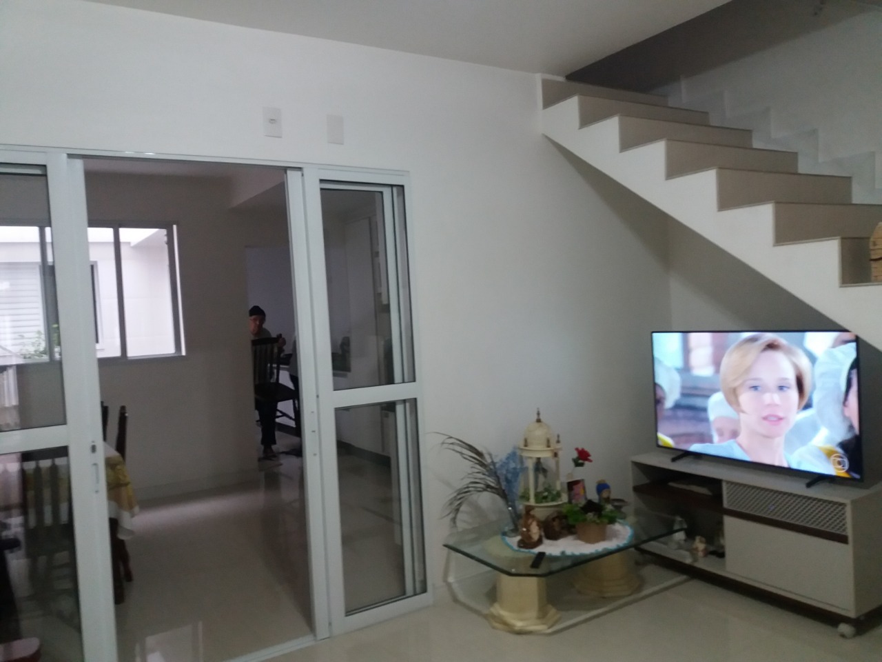 Casa à venda com 3 quartos, 250m² - Foto 3