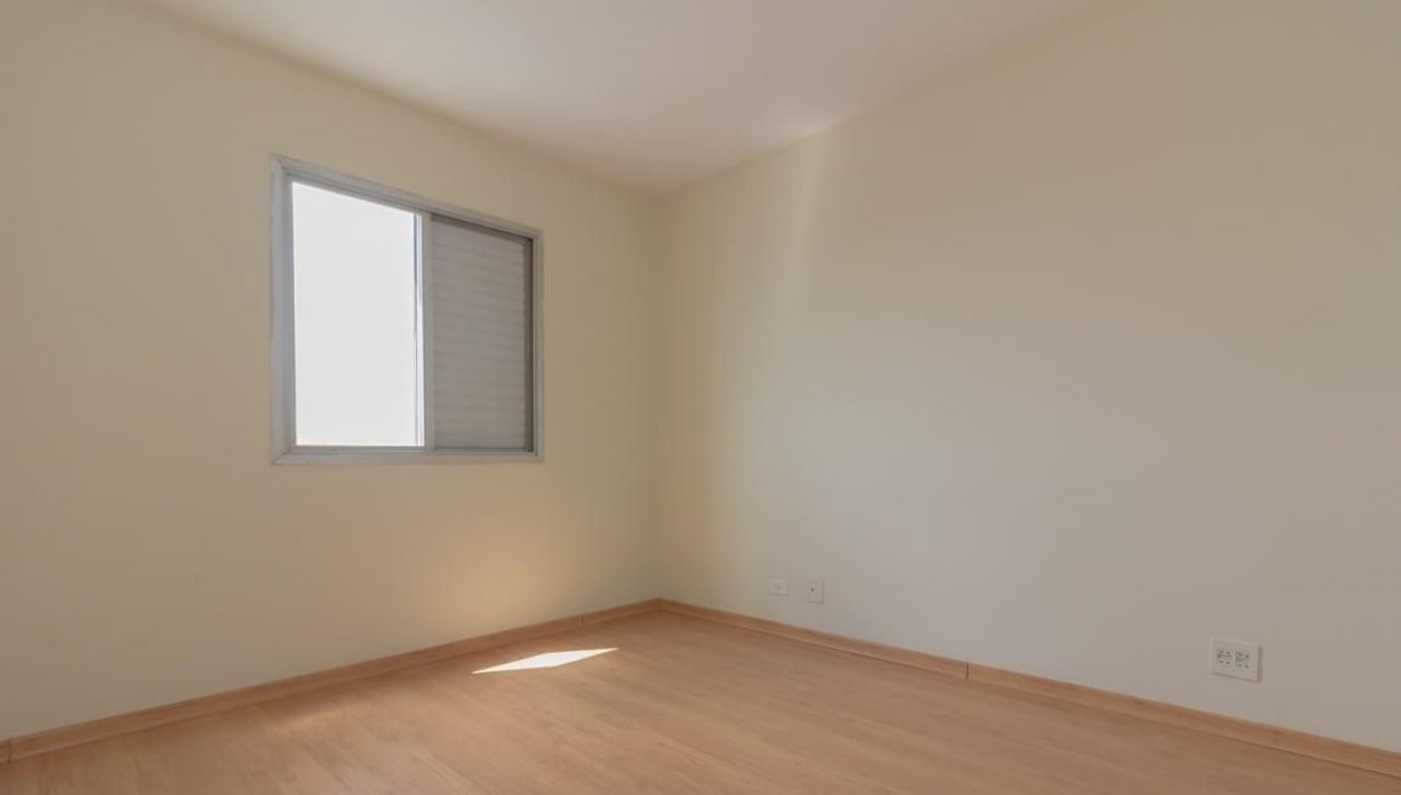 Apartamento à venda com 3 quartos, 90m² - Foto 13