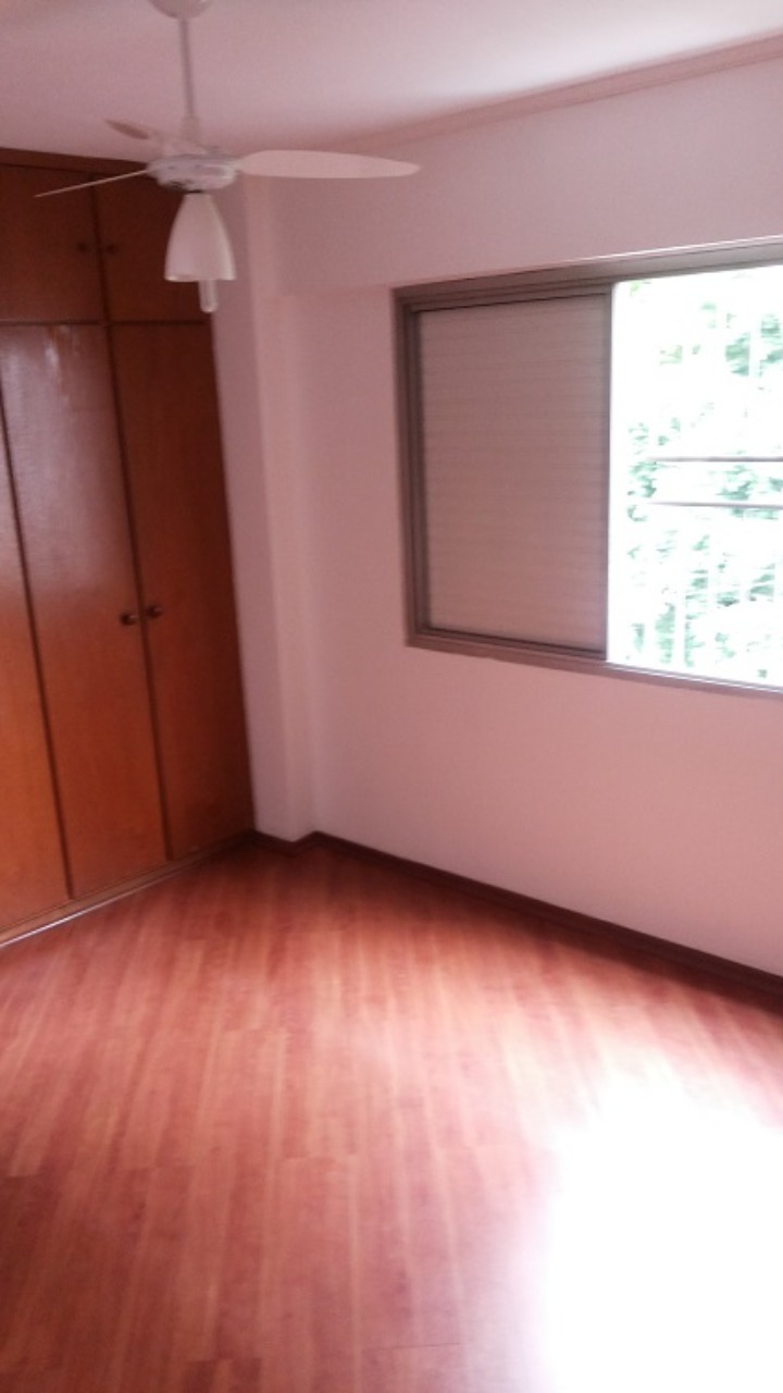 Apartamento à venda com 3 quartos, 80m² - Foto 21