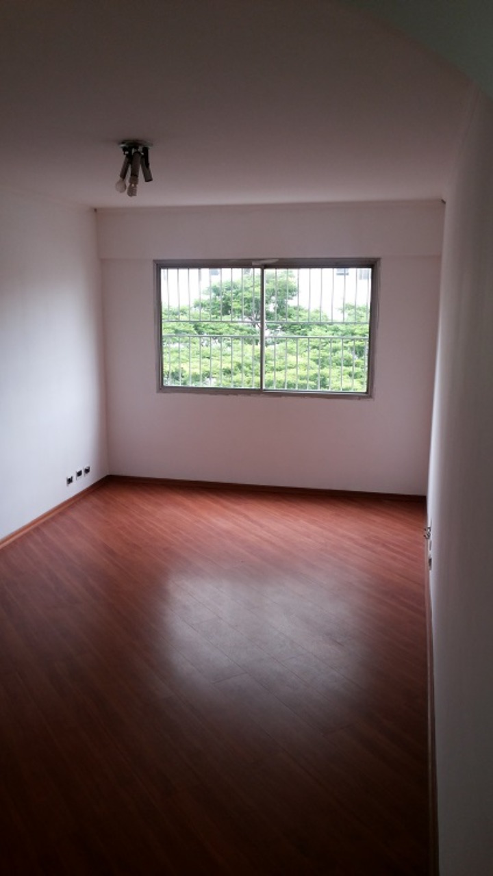 Apartamento à venda com 3 quartos, 80m² - Foto 5