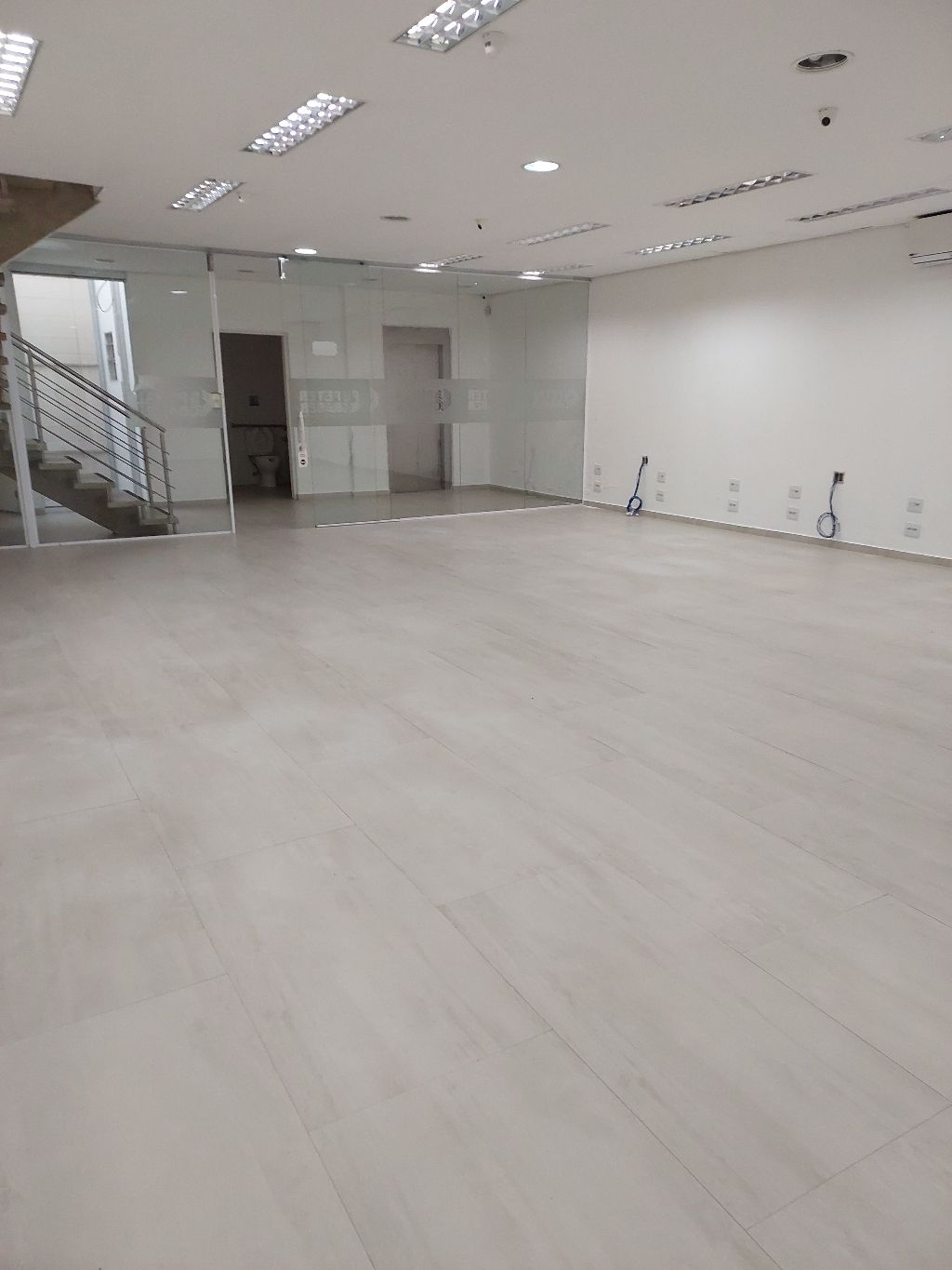 Prédio Inteiro à venda e aluguel, 950m² - Foto 22