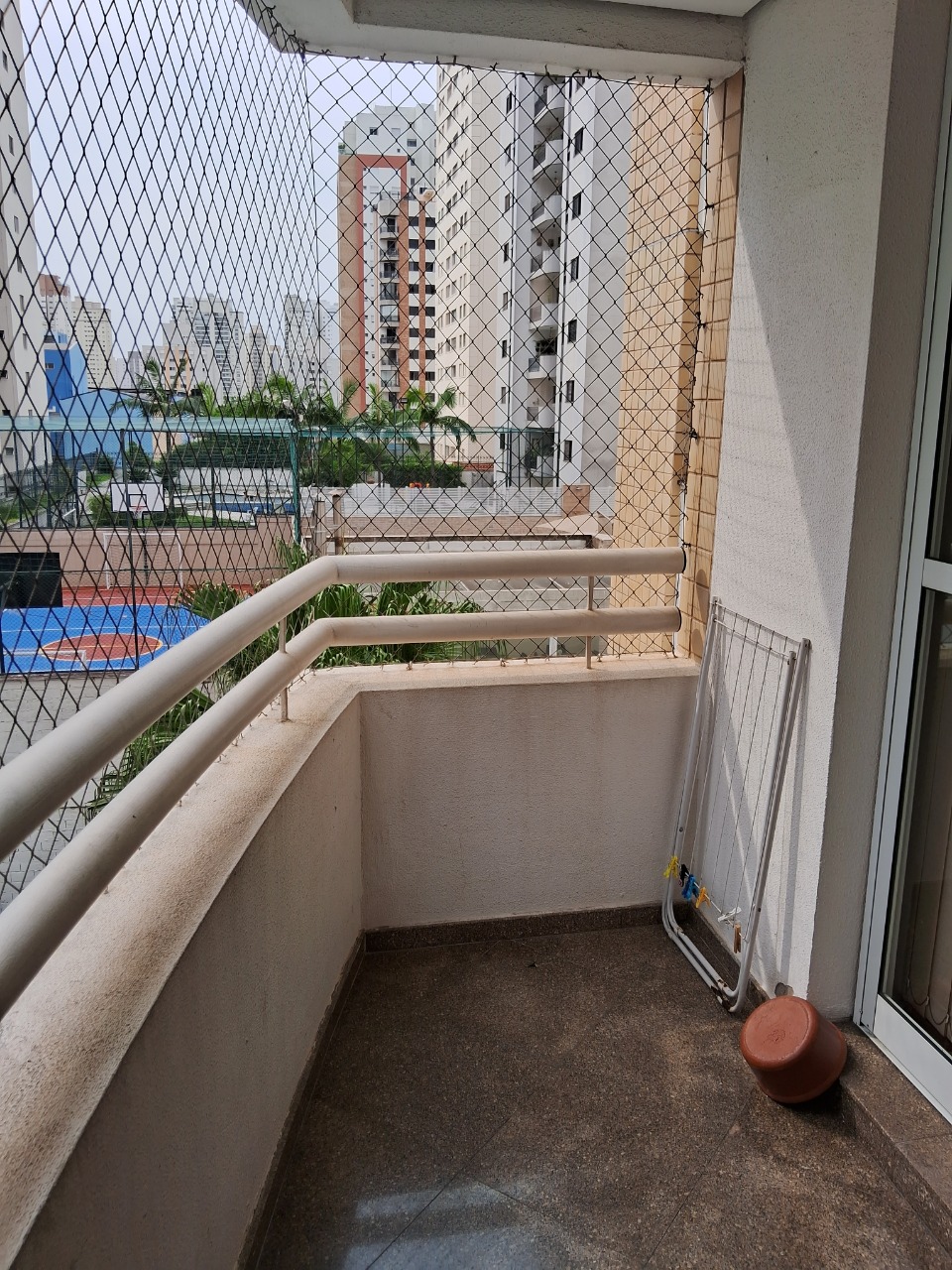 Apartamento à venda com 3 quartos, 114m² - Foto 2