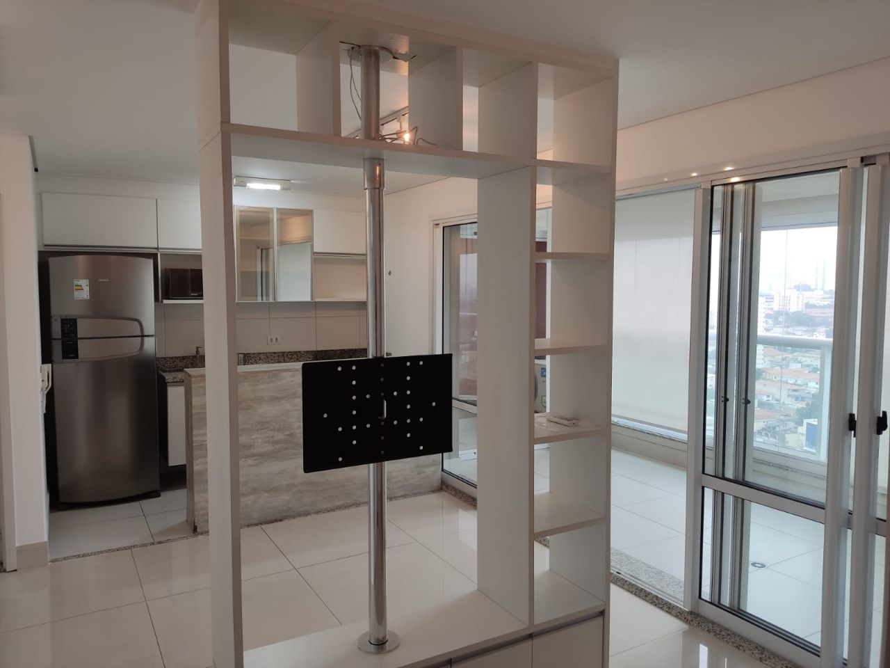 Apartamento à venda com 1 quarto, 43m² - Foto 19