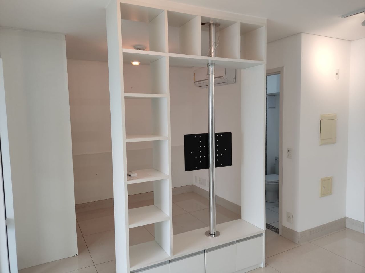 Apartamento à venda com 1 quarto, 43m² - Foto 36