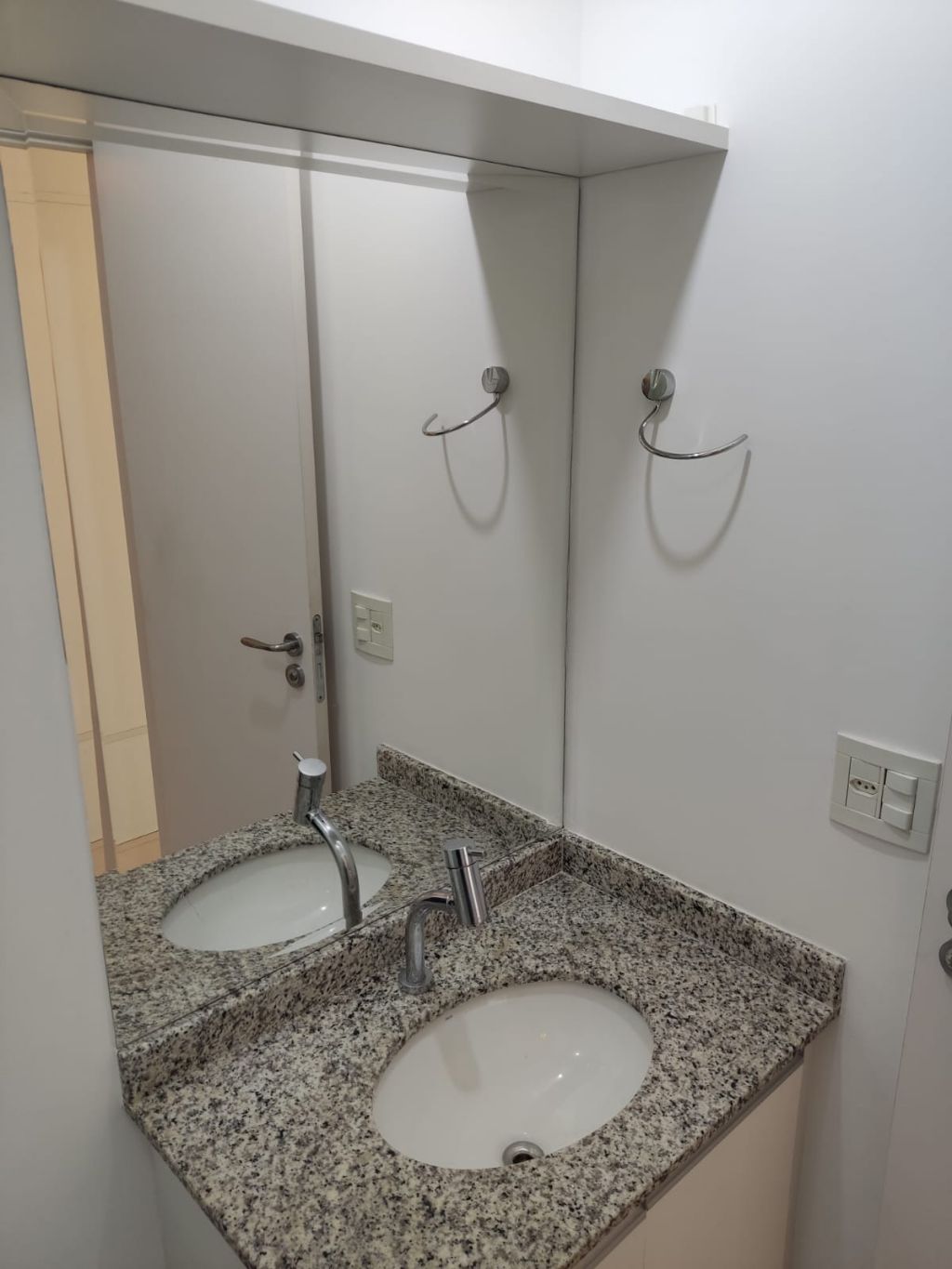 Apartamento à venda com 1 quarto, 43m² - Foto 28