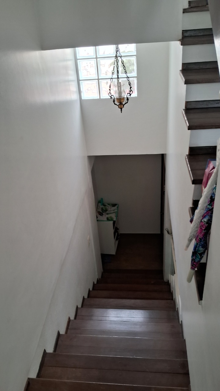 Casa à venda com 3 quartos, 200m² - Foto 17