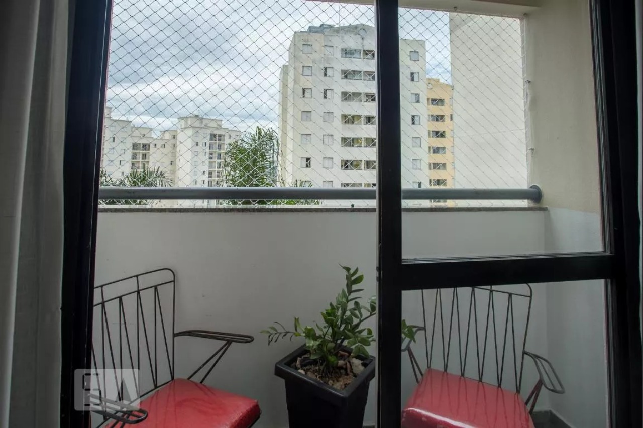 Apartamento à venda com 3 quartos, 69m² - Foto 1